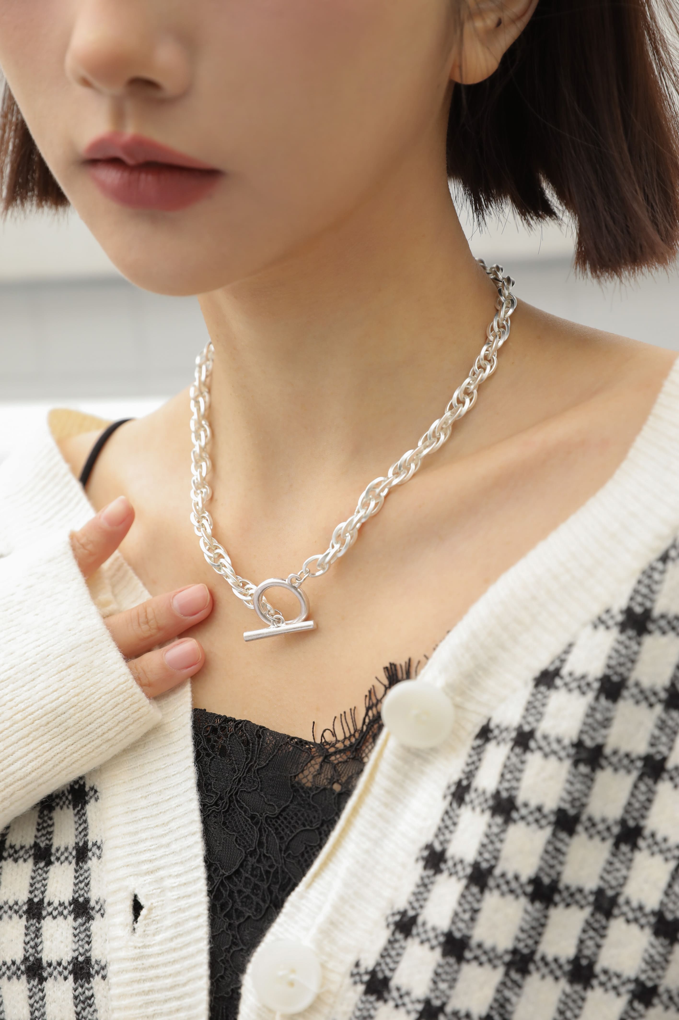 麻花捲十字扣項鍊