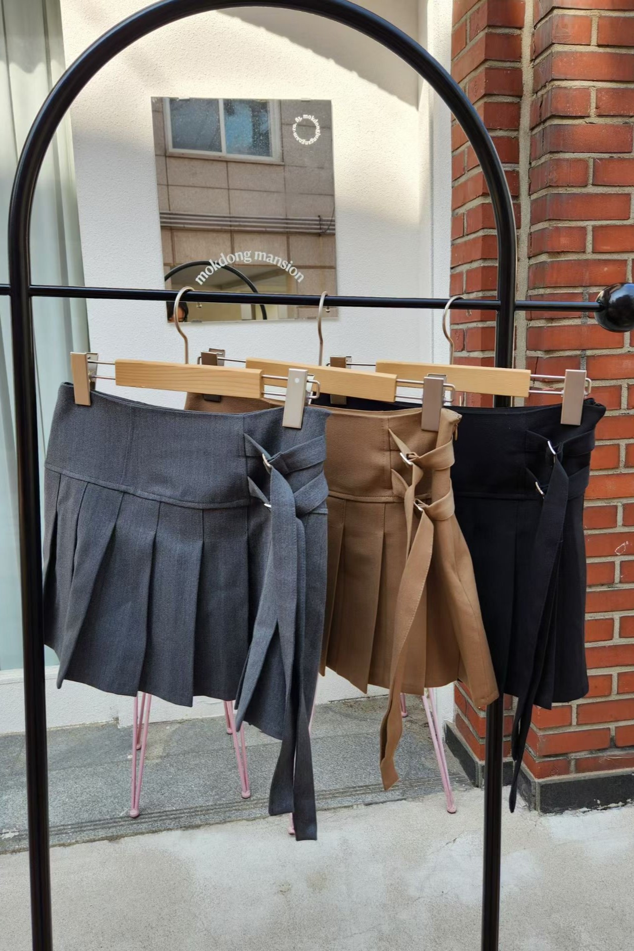 學院感雙釦環百褶短裙