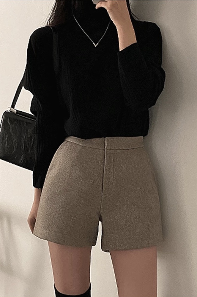 包色款毛尼西裝短褲