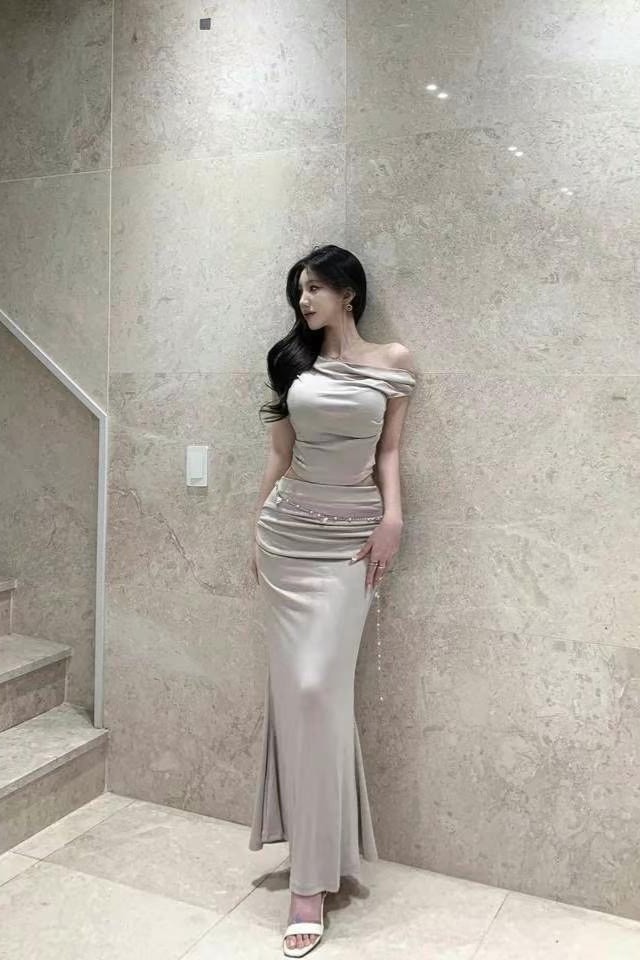 純欲感垂領背心裙子set