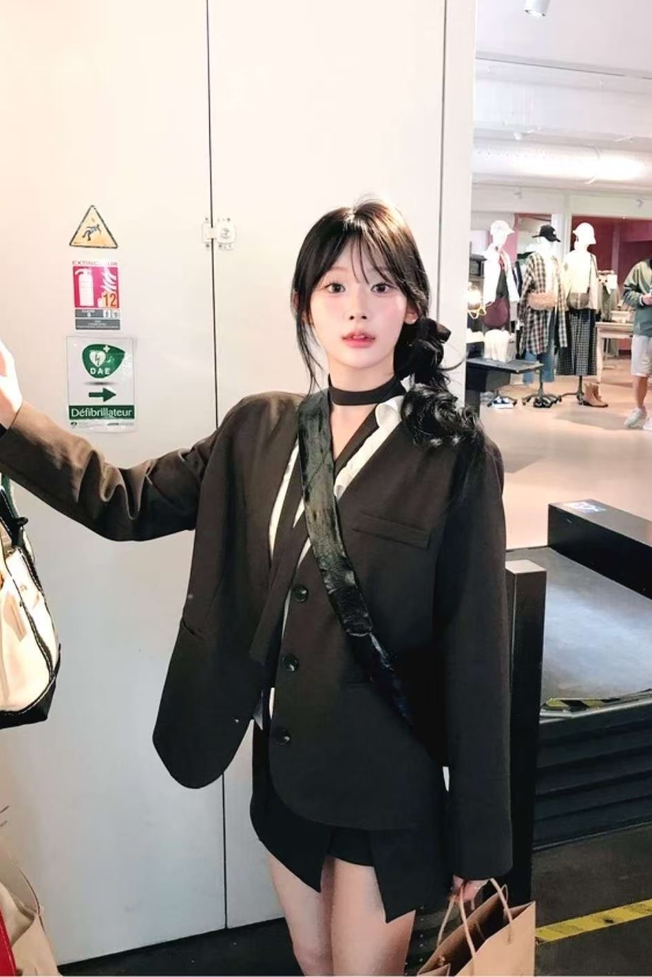 無領繞脖西裝外套