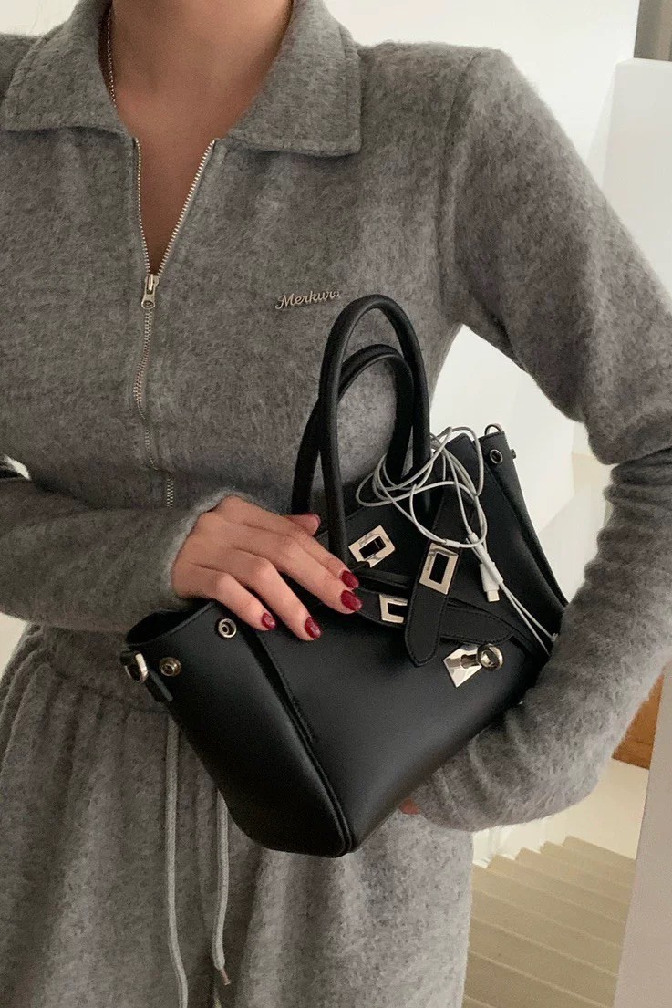 短絨毛拉鍊小外套