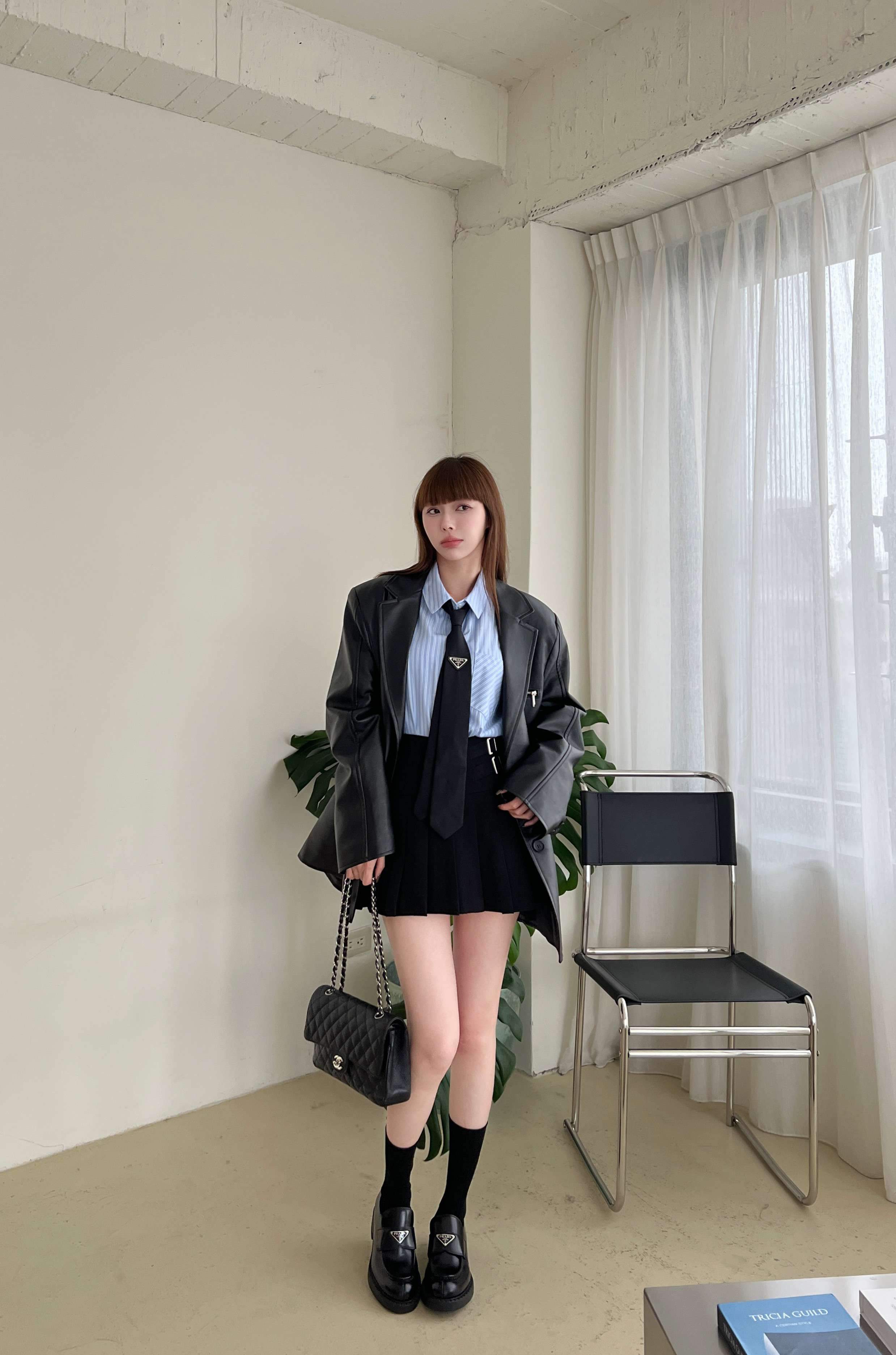 個性女孩拉鍊皮革西外
