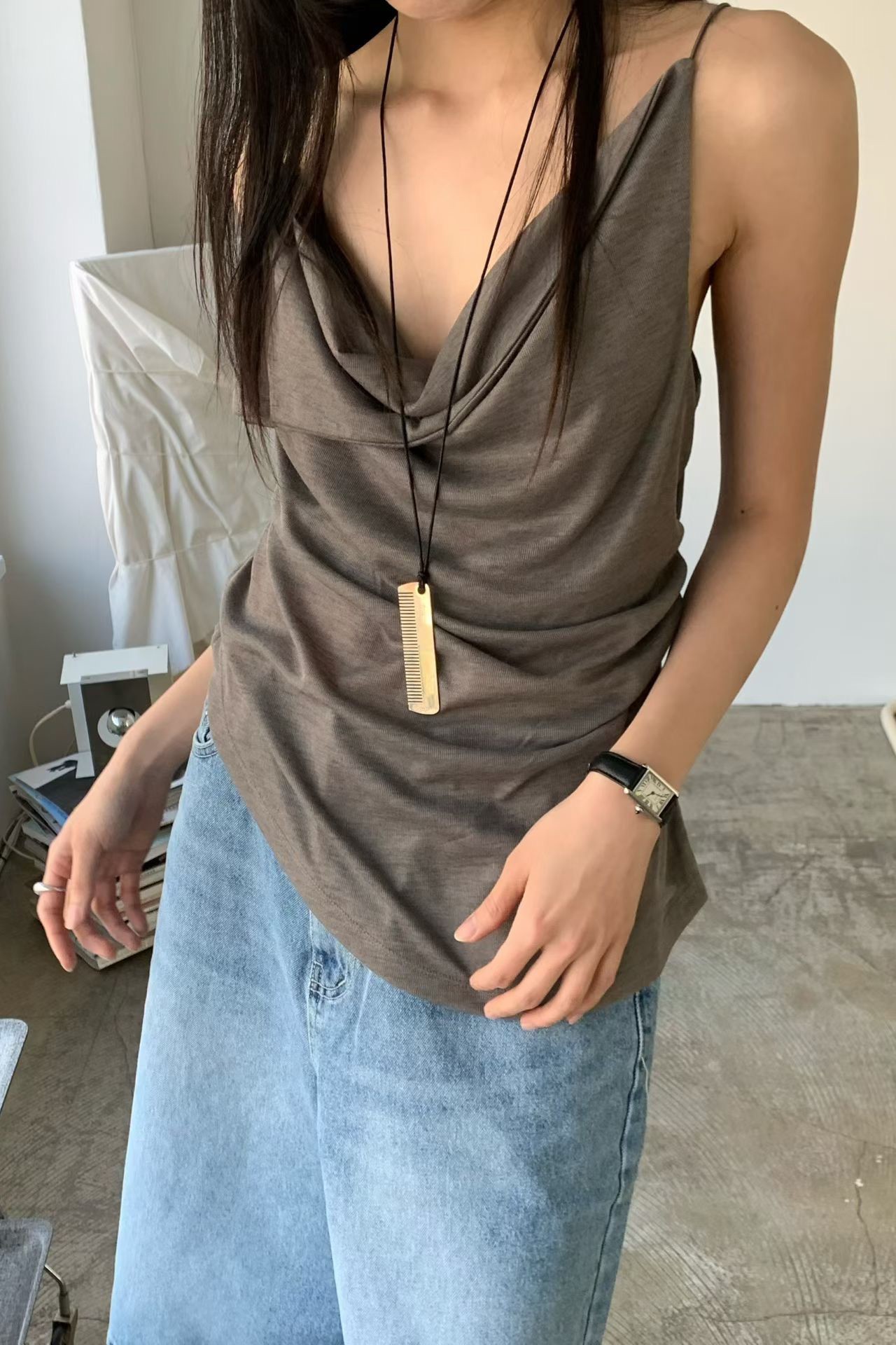 唯美垂領透肌感背心