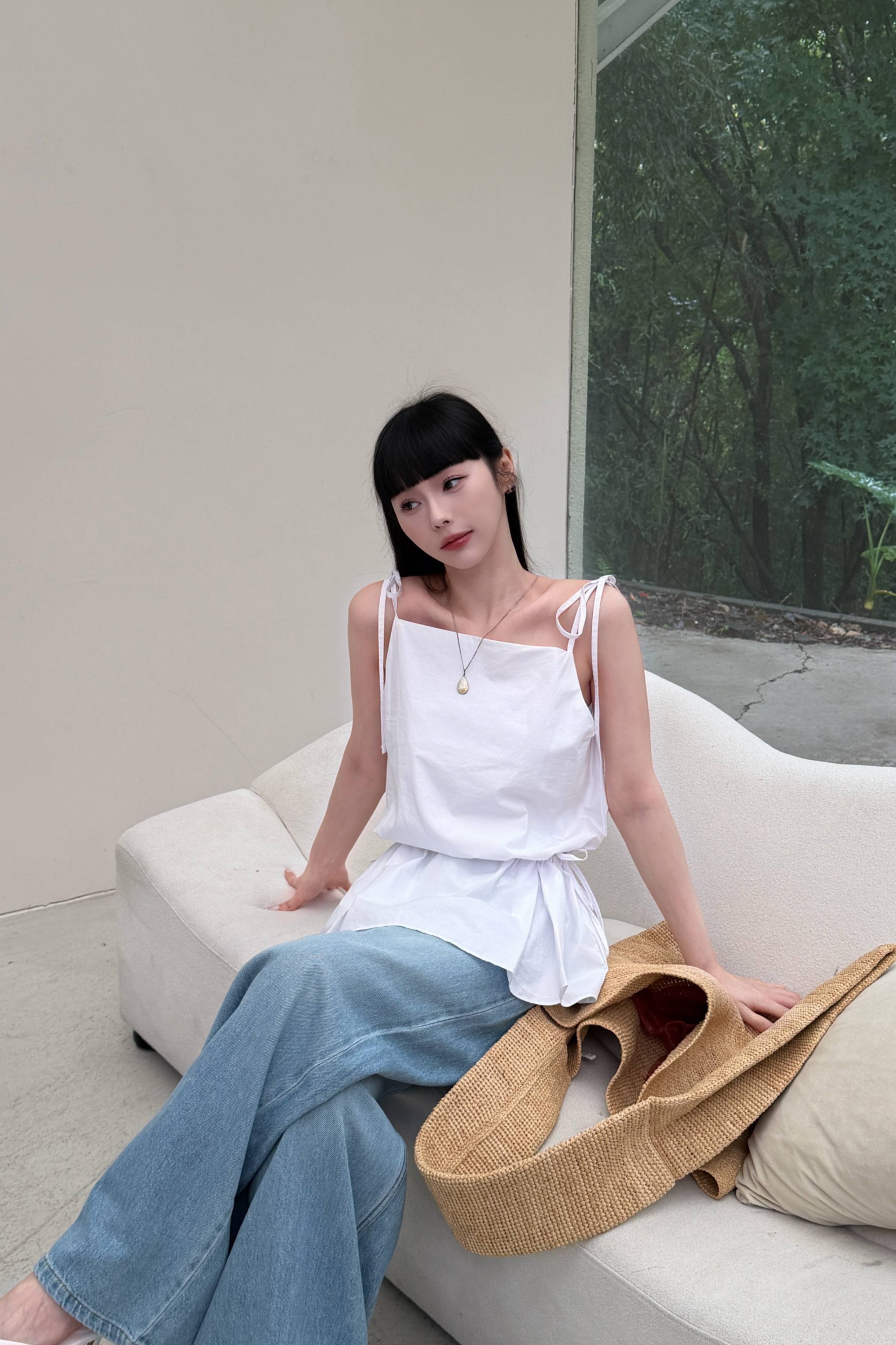 質感女孩綁帶背心