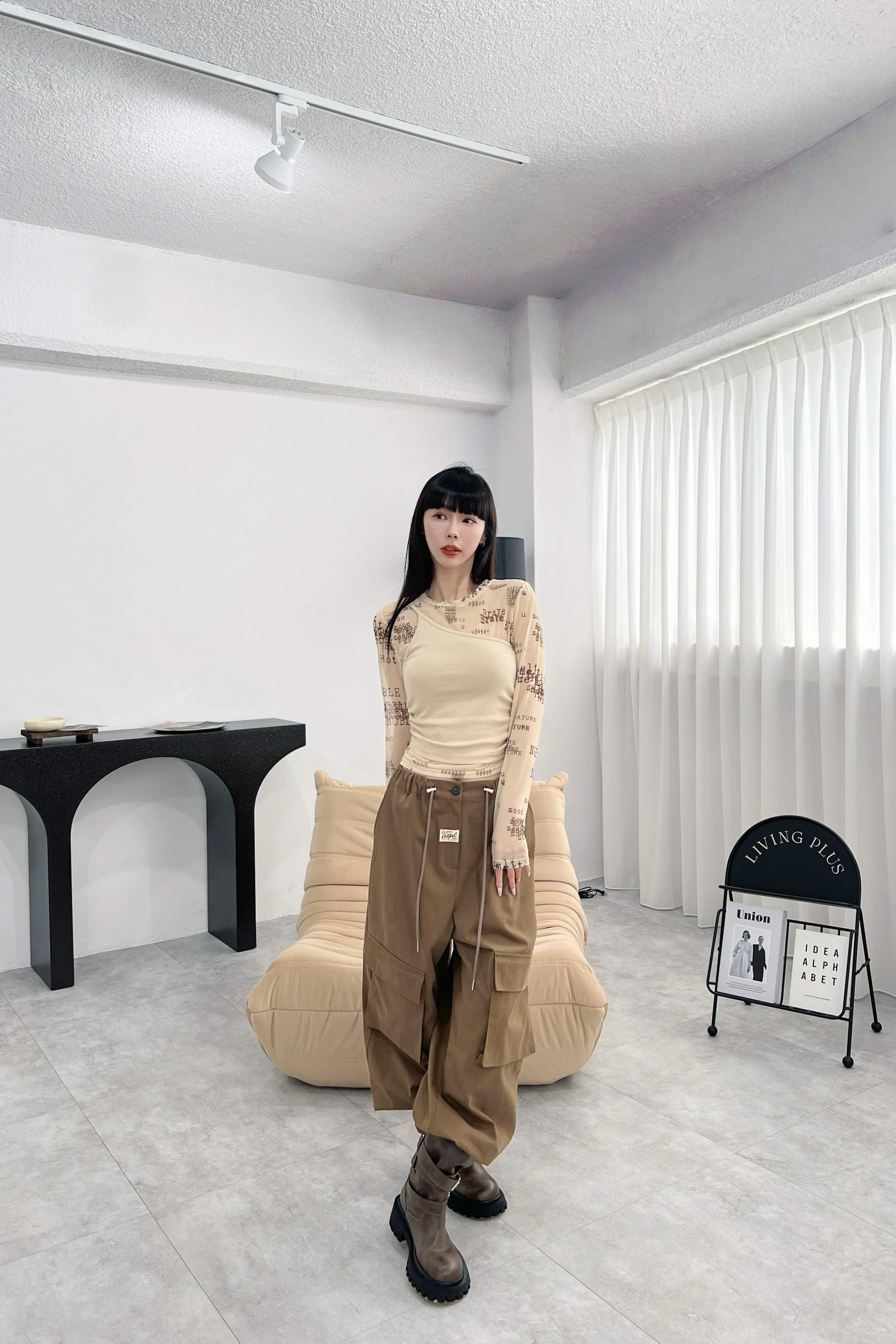 兩件式透肌塗鴉上衣