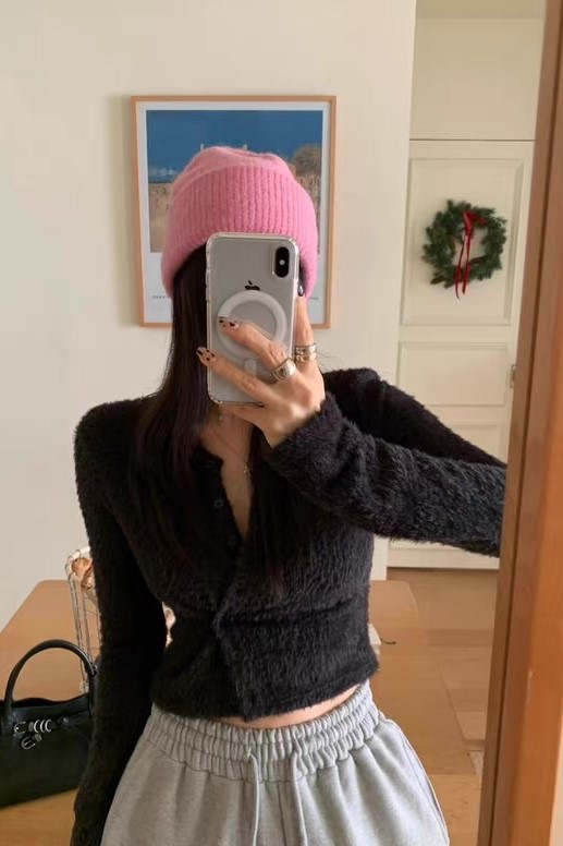 毛毛排釦長袖上衣