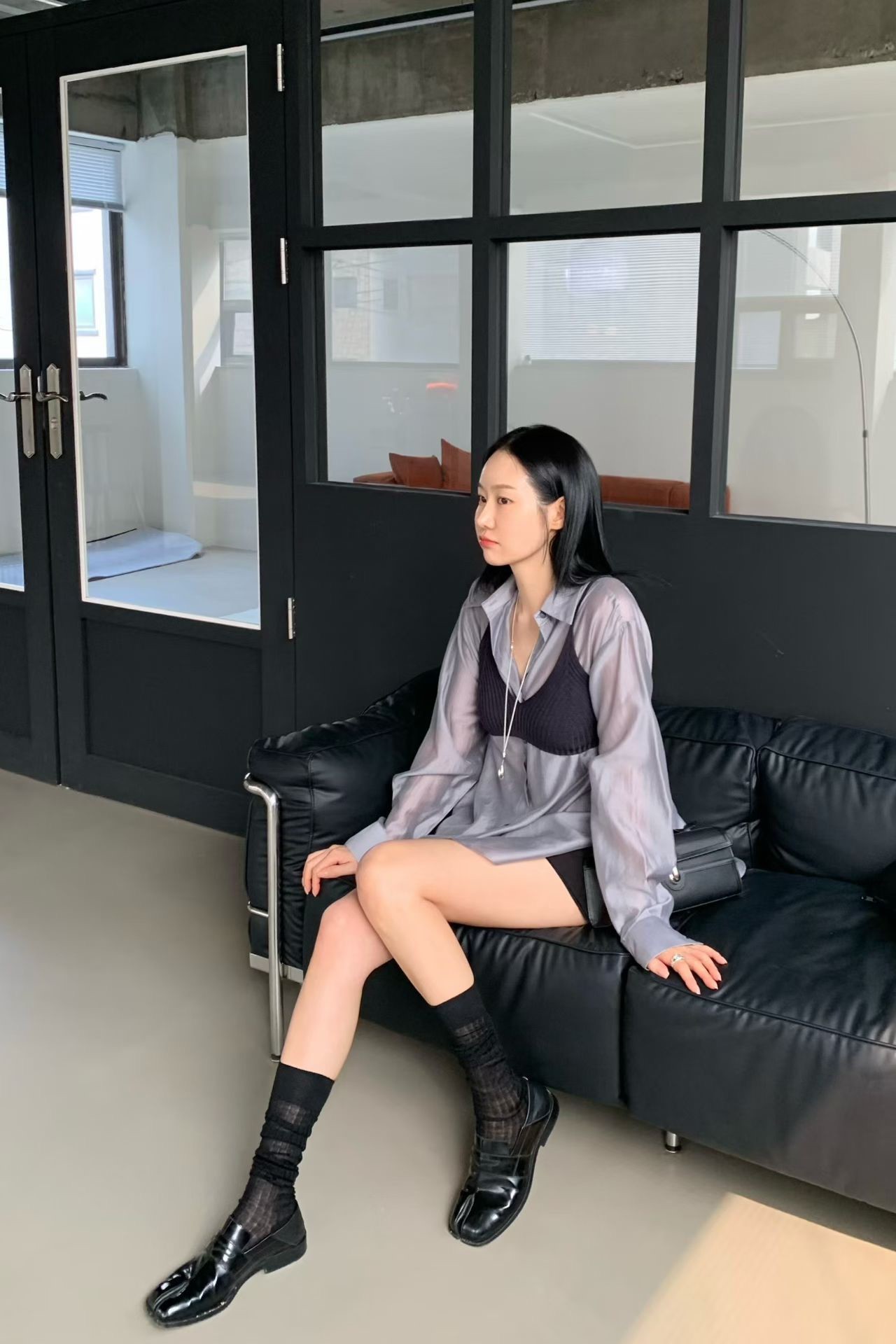 輕透肌簡約襯衫