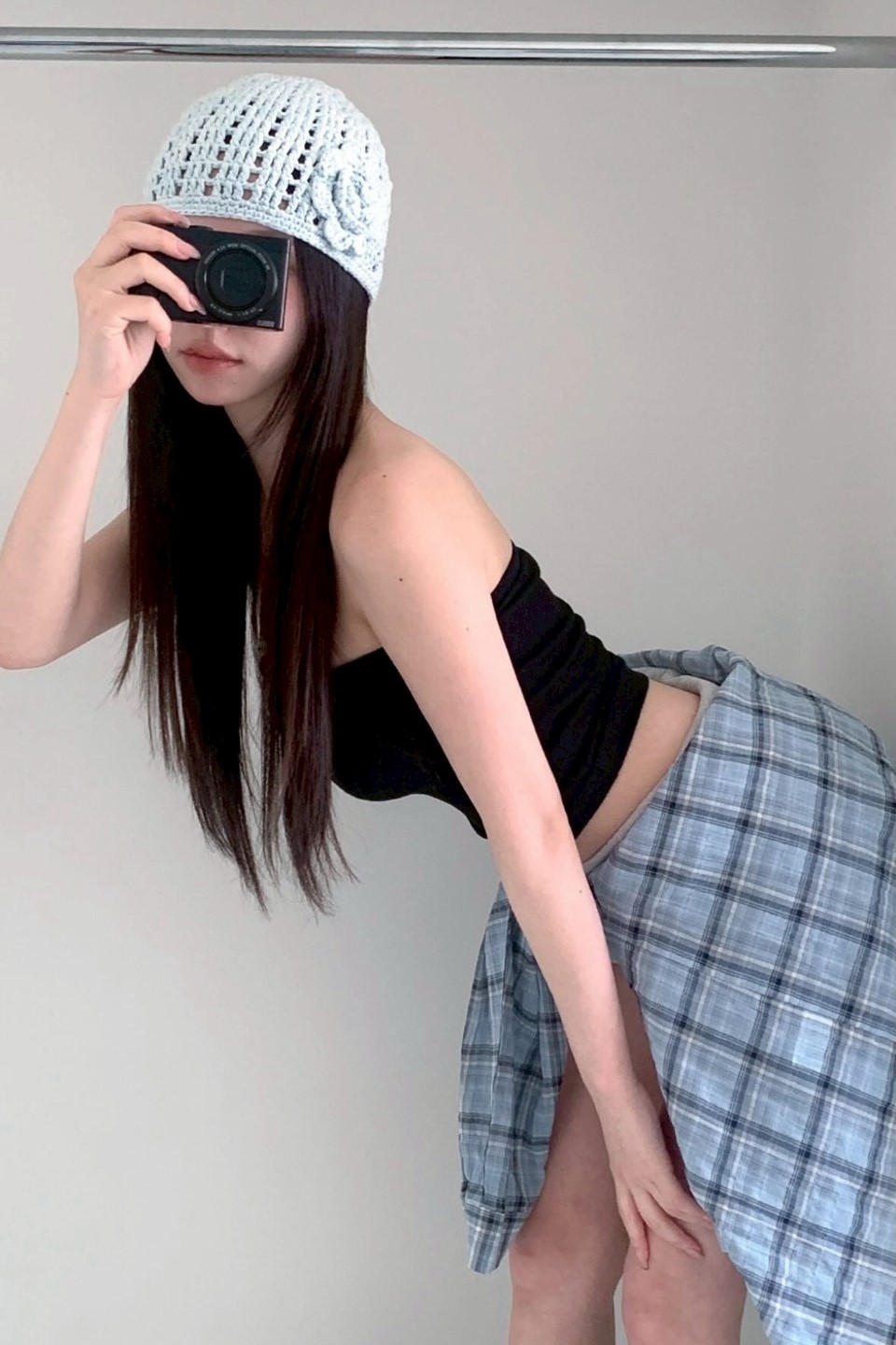 包色坑條銀牌平口brat